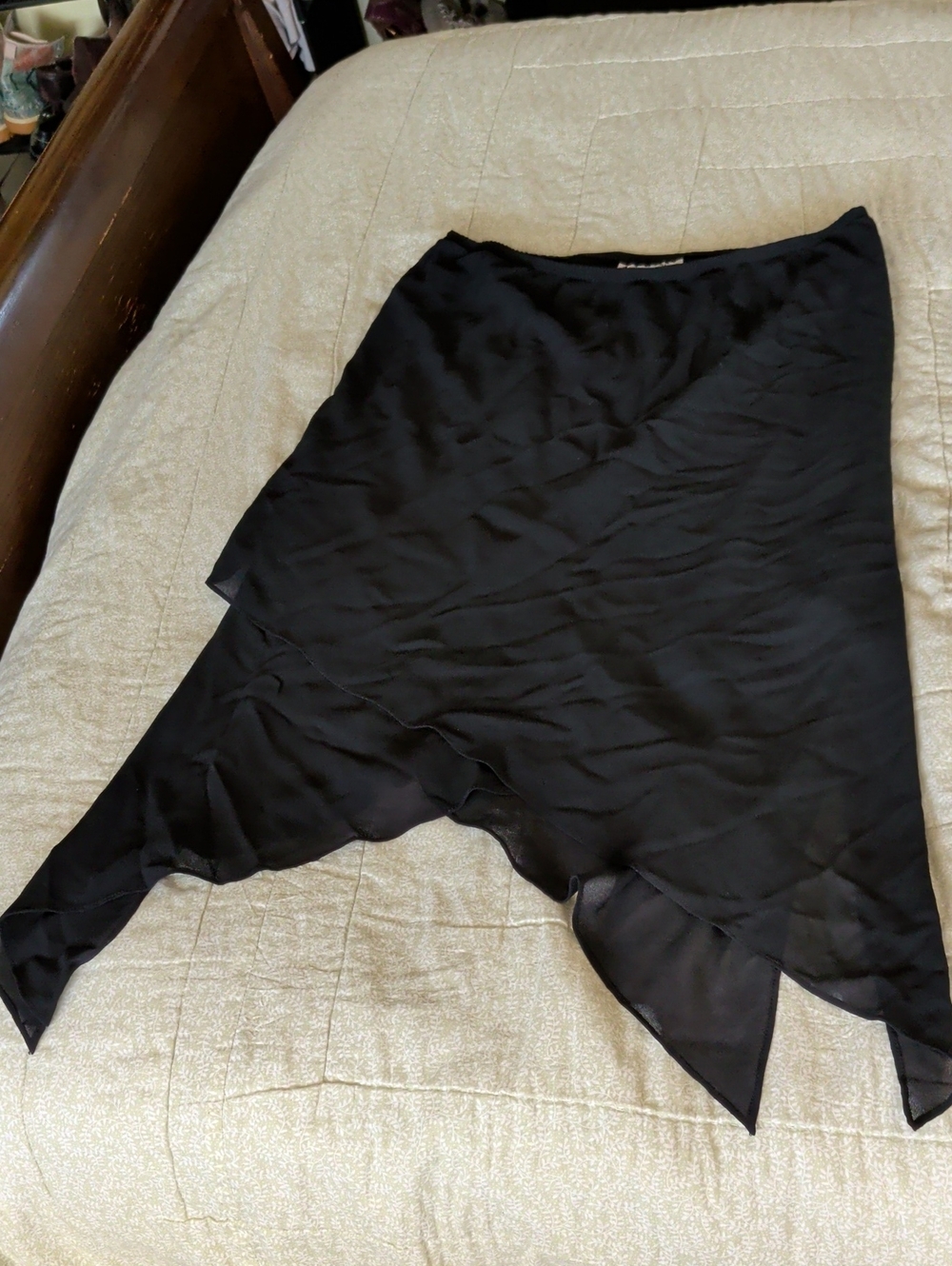 Women's Black Asymmetrical Handkerchief Hem Skirt